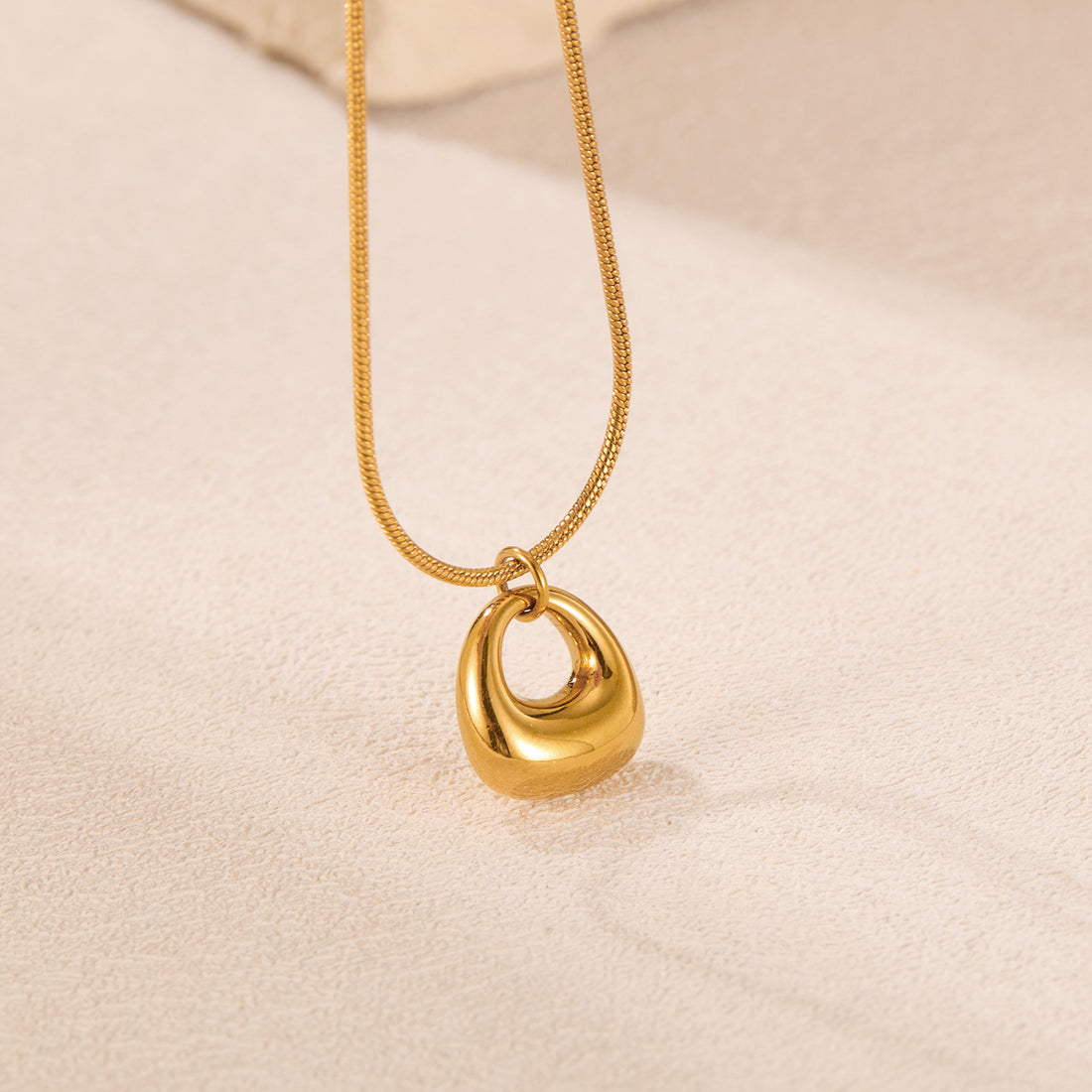 Geometric Necklace Women's Jewelry Fashion Commuter All-match